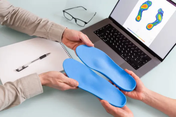 5 Essential Features to Look for in Acupressure Insoles